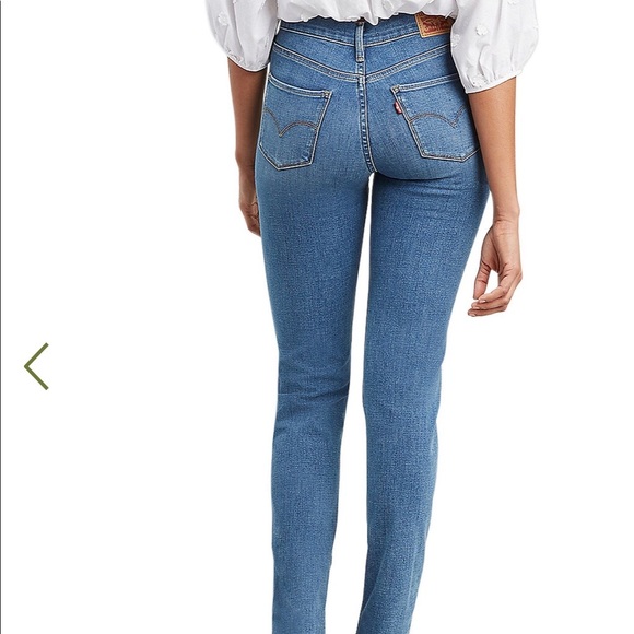 Levi’s Shaping Slim 312- size 28 - Picture 2 of 4